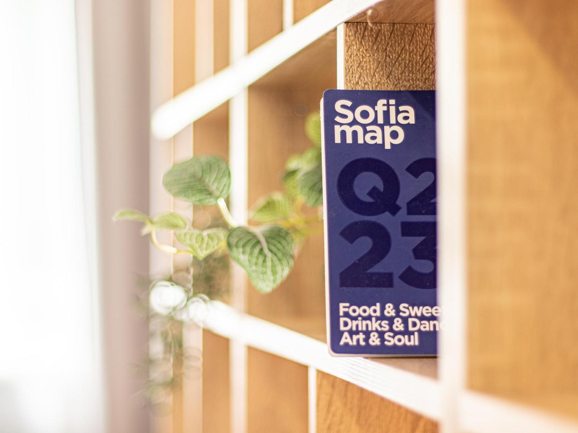 Stay Central: Urban Studio Gem Sofia Bagian luar foto